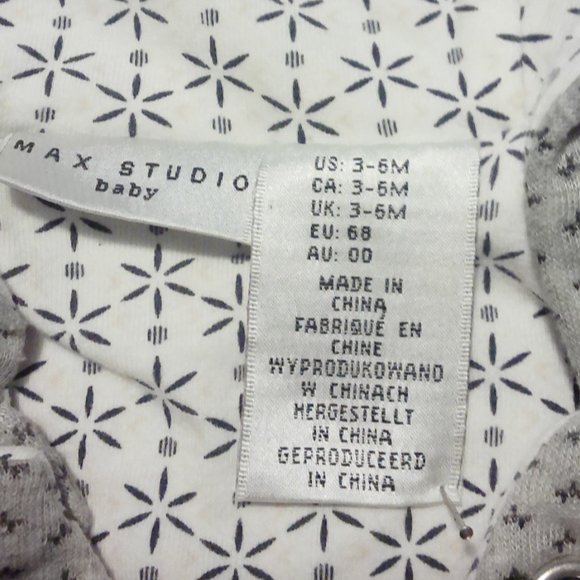 5/$20 🙂BABY JACKET MAX STUDIO - Picture 3 of 5